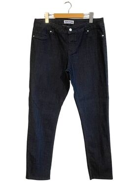 Nygard Dark Indigo Pull-On Straight Slim Leg Jeans – Size 16 Like New